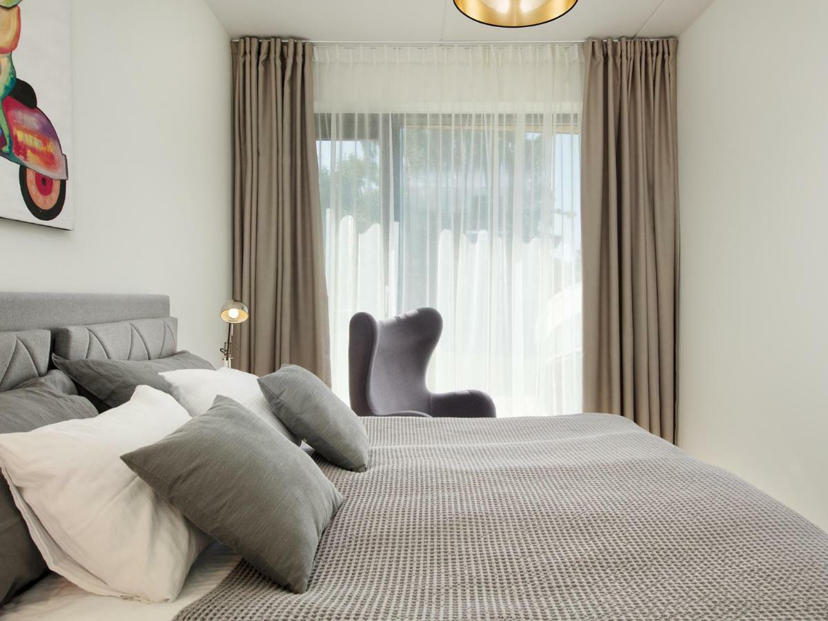 One Apartments بارنو المظهر الخارجي الصورة