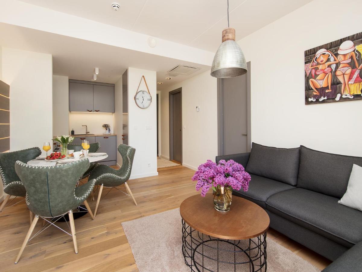 One Apartments بارنو المظهر الخارجي الصورة