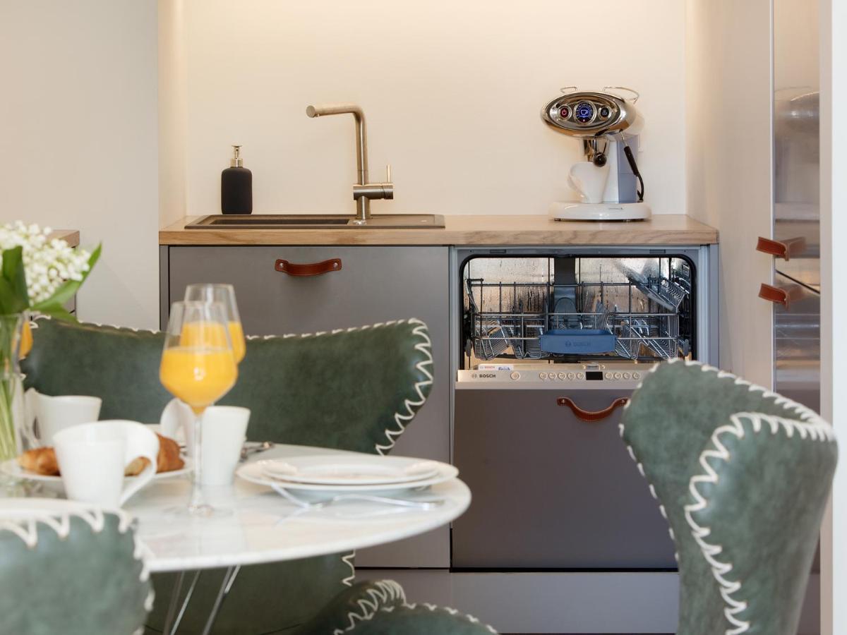 One Apartments بارنو المظهر الخارجي الصورة