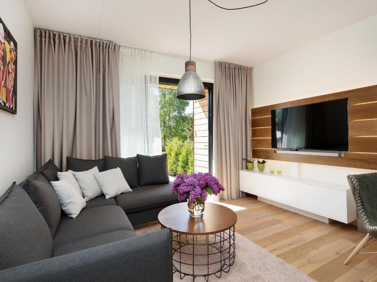 One Apartments بارنو المظهر الخارجي الصورة
